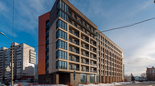 Апт. Пилигрим, фасад здания